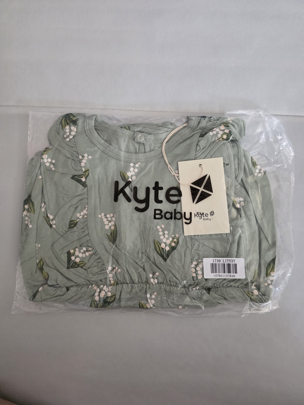 NWT Kyte Baby Bubble Romper in Thyme Lily - Size 3T